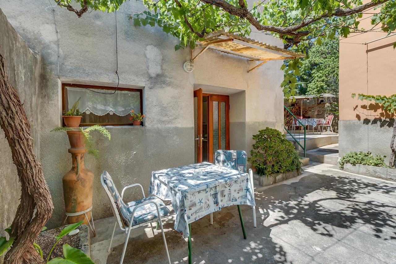 Apartments Ivna Veli Lošinj المظهر الخارجي الصورة